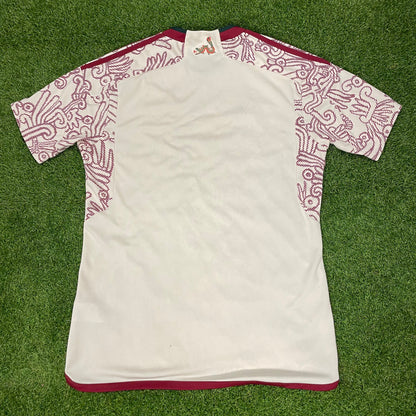 Mexico 2022 Away Shirt (8/10)