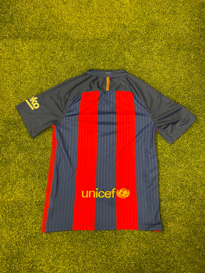 FC Barcelona 2016/17 Home Kit (8/10)